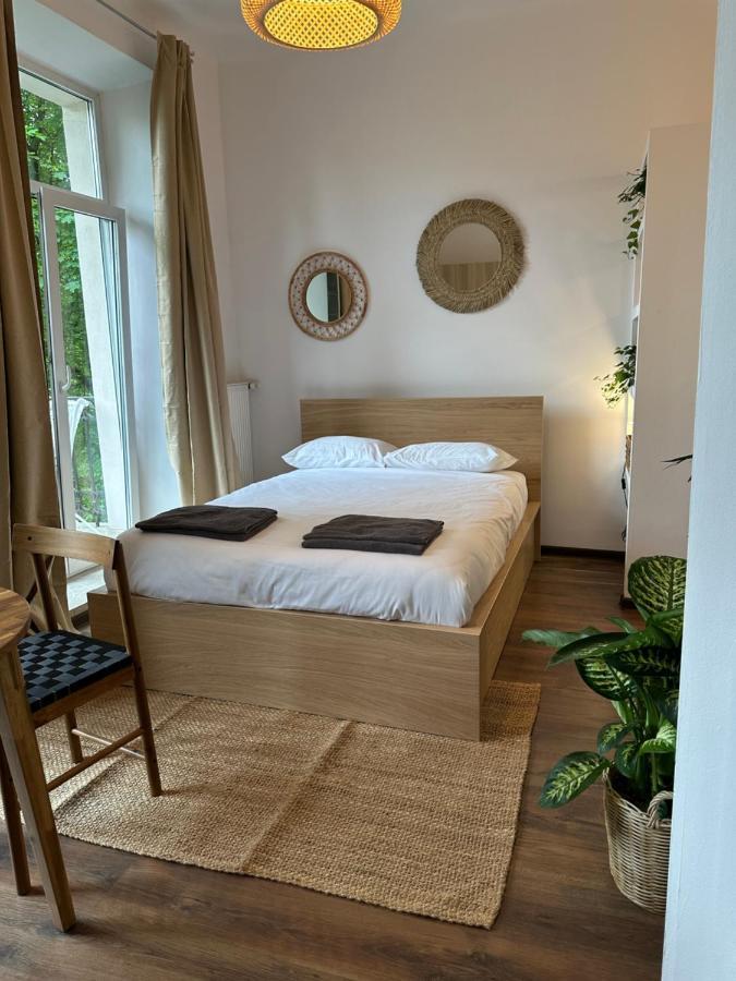 Appartamento Studio Na Starej Ochocie Varsavia Esterno foto